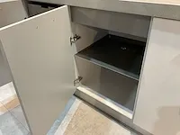 Natuurlijk keukenopstelling met apparatenwand - afbeelding 7 van  30