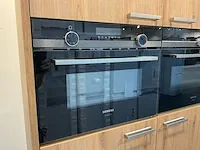 Natuurlijk keukenopstelling met apparatenwand - afbeelding 15 van  30