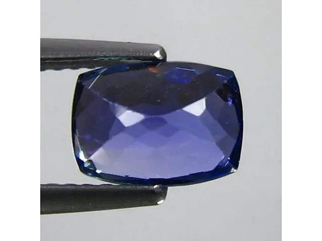 Natuurlijk tanzaniet (violetachtig blauw) 1,86 karaat - afbeelding 2 van  5