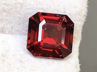 Natuurlijke granaat - 1.55ct, rood - afbeelding 1 van  1