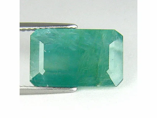 Natuurlijke grandidieriet (groenblauw) 6,81 karaat - afbeelding 1 van  5