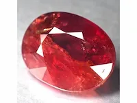 Natuurlijke onverwarmde padparadscha saffier (oranje) 3.66 karaat - afbeelding 3 van  5