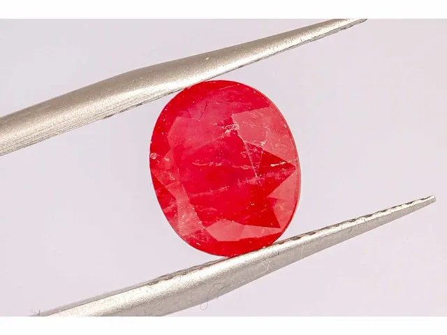 Natuurlijke padparadscha saffier (diep roodachtig oranje) 2,68 karaat - afbeelding 1 van  8