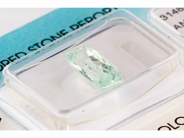 Natuurlijke paraiba toermalijn (licht groenblauw) 2.00 karaat - afbeelding 1 van  5