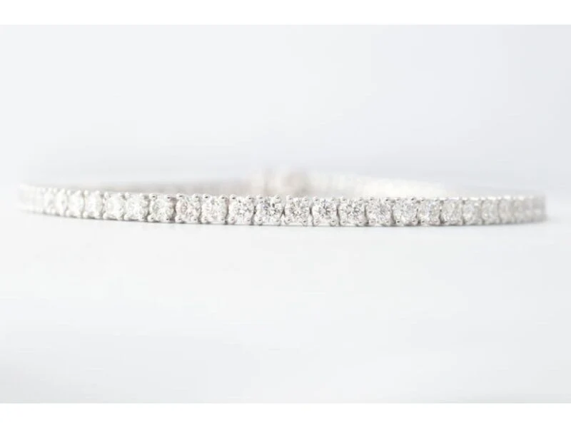 Natuurlijke sieraden en diamanten veiling