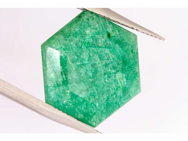 Natuurlijke smaragd (groen) 13,93 karaat - afbeelding 7 van  7