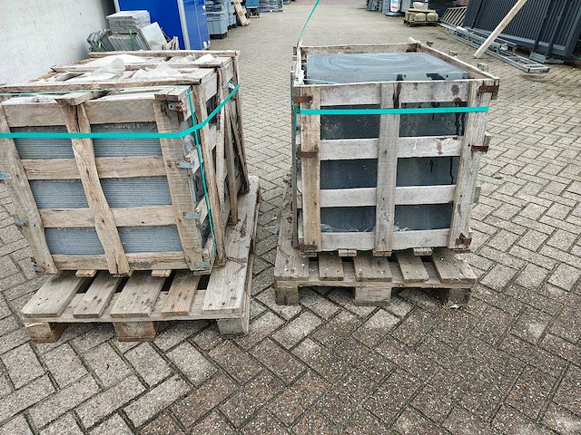 Natuursteen limestone tuintegel - afbeelding 8 van  11