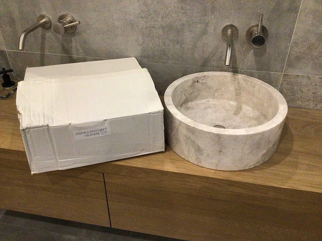 Natuursteen marmer beige/grey waskom 40,6x15 cm - afbeelding 2 van  5