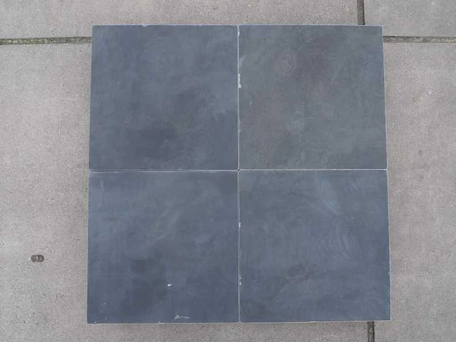 Natuursteen tegels 14m² - afbeelding 1 van  4