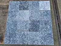 Natuursteen tegels (ca. 18m²) - afbeelding 2 van  3