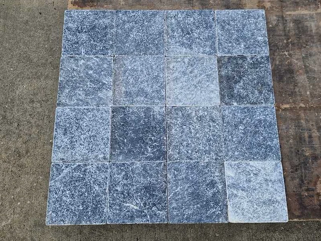 Natuursteen tegels (ca. 18m²) - afbeelding 3 van  3