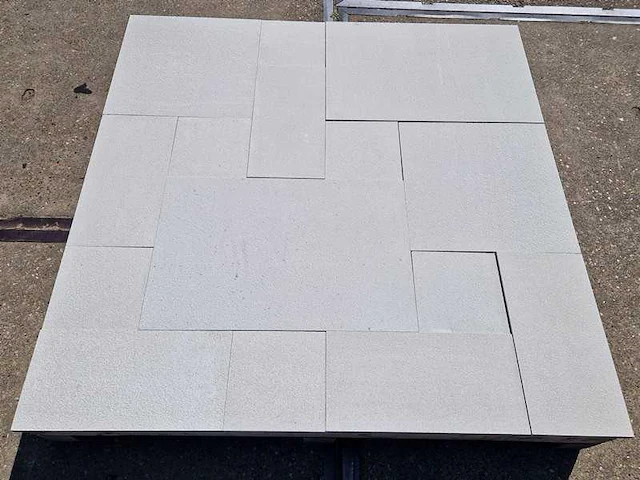 Natuursteen tegels. wildverband (ca. 40.32m²) - afbeelding 1 van  3