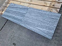 Natuursteen zwembadranden (ca. 58 stuks) - afbeelding 1 van  4