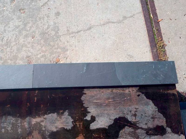 Natuurstenen afdekplaten (ca. 50 stuks) - afbeelding 2 van  2