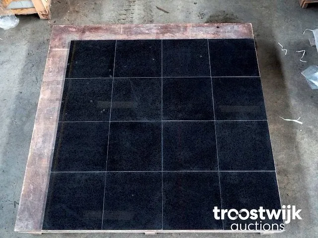 Natuurstenen tegels 20,8m² - afbeelding 1 van  5