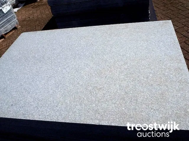 Natuurstenen tegels 21,1m² - afbeelding 2 van  3