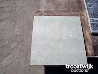 Natuurstenen tegels 25,9m²