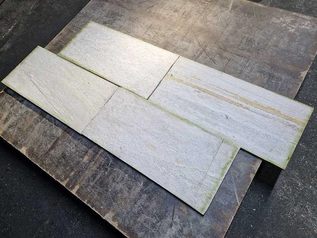 Natuurstenen tegels (ca. 14.4m²) - afbeelding 1 van  2