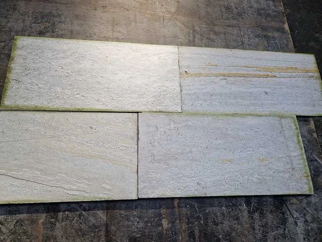 Natuurstenen tegels (ca. 14.4m²) - afbeelding 2 van  2