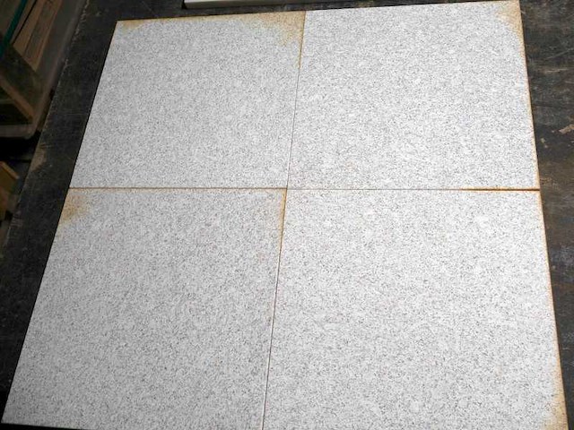 Natuurstenen tegels (ca.36m²) - afbeelding 1 van  1