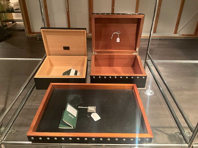 Natuzzi dienblad en opbergboxen (3x) - afbeelding 7 van  14