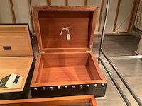 Natuzzi dienblad en opbergboxen (3x) - afbeelding 11 van  14