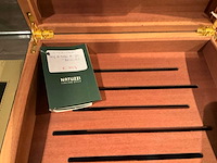 Natuzzi dienblad, sigarendoos en humidoir (3x) - afbeelding 4 van  16