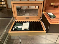 Natuzzi dienblad, sigarendoos en humidoir (3x) - afbeelding 14 van  16