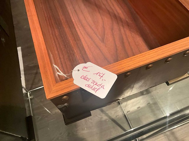 Natuzzi doos zonder deksel - afbeelding 6 van  8