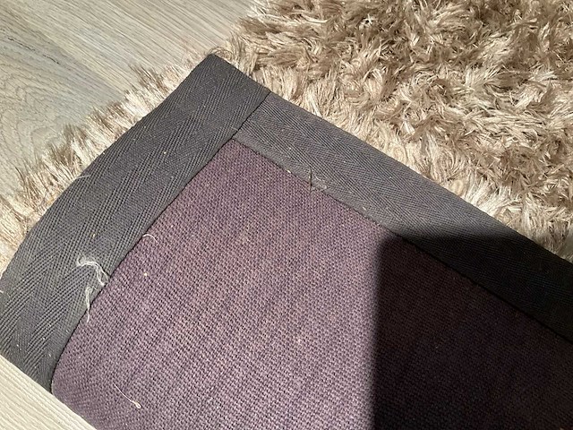 Natuzzi malinke vloerkleed - afbeelding 2 van  10