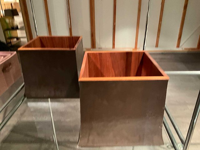 Natuzzi plantenbak - afbeelding 2 van  8