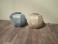 Natuzzi vaas (2x) - afbeelding 1 van  5