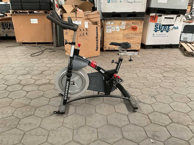 Nautilus schwinn spinningbike - afbeelding 5 van  6