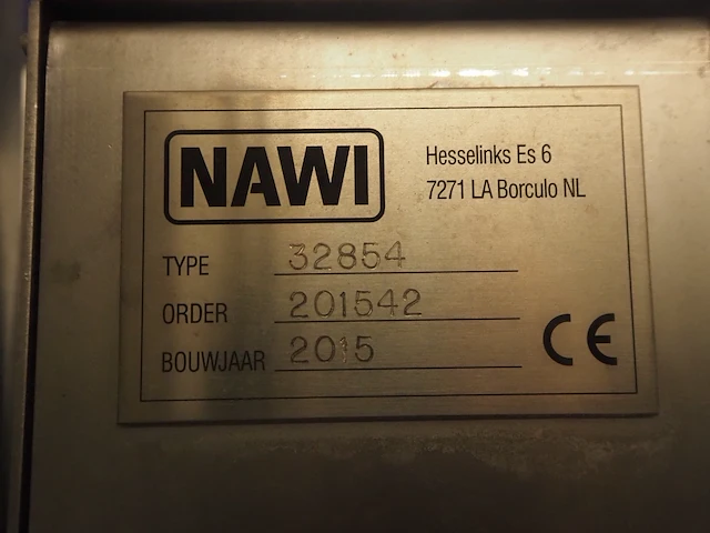 Nawi - afbeelding 8 van  16