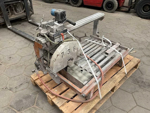Nc tegelzaagmachine - afbeelding 1 van  7