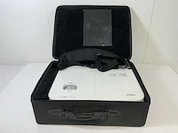 Nec (m403h) 4000 lumens fhd projector (512 hrs - lamp hours) - afbeelding 7 van  9