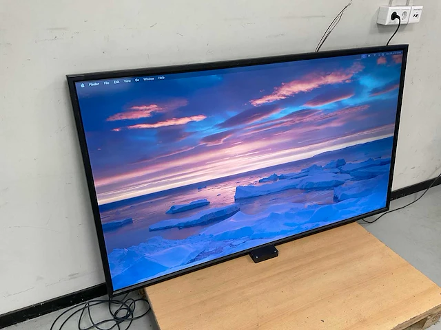 Nec (p703) 70”, 1920x1080 (fhd) lcd monitor - afbeelding 2 van  6