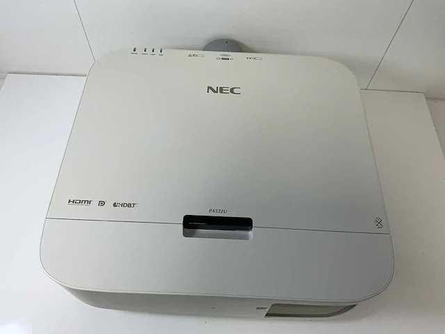 Nec (pa522u) 5200 lumens wuxga projector (176 hrs - lamp hours) - afbeelding 6 van  8