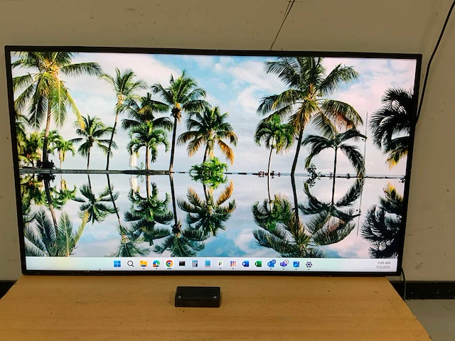 Nec (v554) 55”, 1920x1080 (fhd) lcd monitor - afbeelding 1 van  7