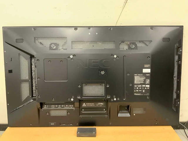 Nec (v554) 55”, 1920x1080 (fhd) lcd monitor - afbeelding 4 van  7