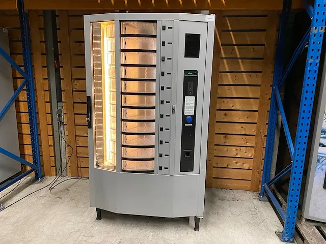 Necta - starfood - trommelautomaat - vending machine - afbeelding 1 van  8