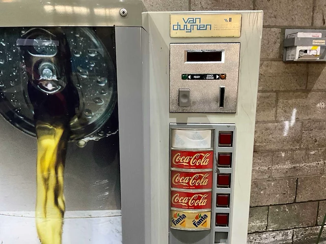 Necta vending frisdrankautomaat (2x) - afbeelding 2 van  4