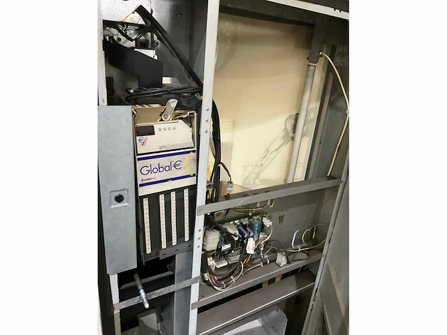 Necta vending frisdrankautomaat (2x) - afbeelding 4 van  4