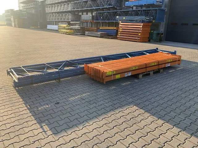 Nedcon - pallet racking - afbeelding 1 van  6