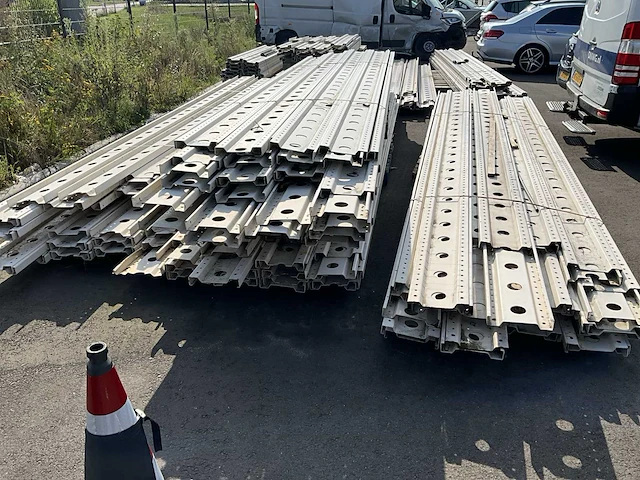 Nedcon systeemvloer, 300m2 - afbeelding 2 van  5