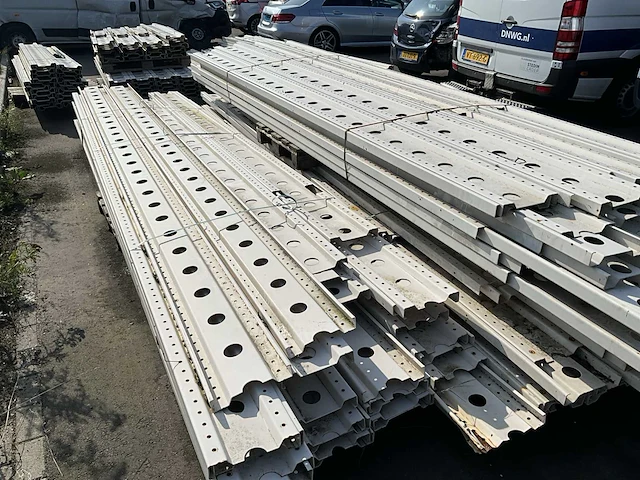 Nedcon systeemvloer, 300m2 - afbeelding 3 van  5