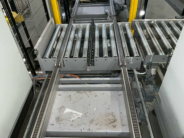 Nedpack - ketting/rollenbaan - 2021 - afbeelding 9 van  16