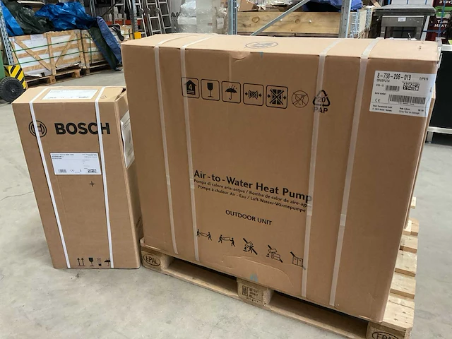 Nefit + bosch odu split 4 + compress hybrid 3000i aws warmtepomp set - afbeelding 1 van  5
