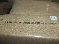 Negen balen natuurlijk stro bioblow op pallet. - afbeelding 2 van  2