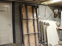 Negen transportbokken met heftrucklepelgaten - afbeelding 1 van  4